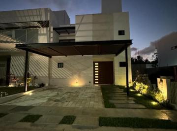 Casa · 188m² · 3 Recámaras · 2 Estacionamientos · Casa en Cancún Para Estrenar en Venta.