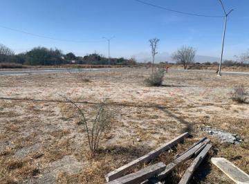 Terreno / Lote · 923m² · Terreno / Lote en Venta en Paseo de Santa Rosa