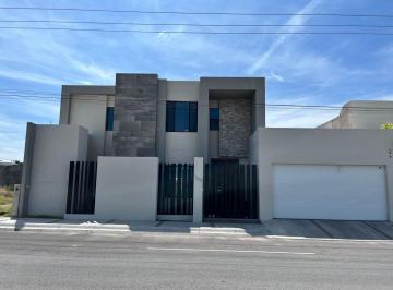 Casa de 4 habitaciones, Delicias · Casa en Venta con 2 Recamaras en Planta Baja
