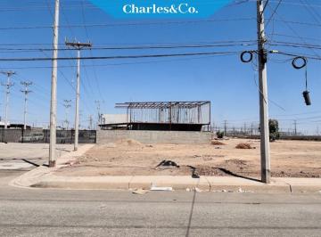 Terreno / Lote · 624m² · Terreno en Renta