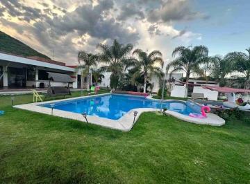 Casa · 450m² · 4 Recámaras · Casa de Descanso en Renta Tonatico