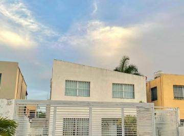 Casa de 2 habitaciones, Mérida · Casa en Renta Cerca de Liverpool