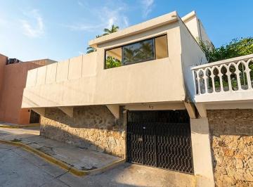 Casa de 4 habitaciones, Acapulco de Juárez · Enorme Casa en Acapulco de Gran Plusvalia E Inversion Inmobiliaria