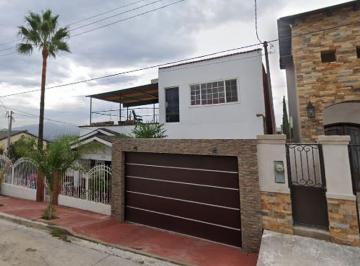 Casa de 4 habitaciones, Tecate · "Ultima Oportunidad de Vivir en Esta Zona, Aprovecha, en Tecate, Bc, ¡Sin Creditos