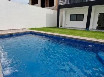 Casa · 290m² · 4 Recámaras · 2 Estacionamientos · Casa - Atlatlahucan