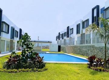 Casa en condominio · 2 Recámaras · 1 Estacionamiento · PH - Xochitepec