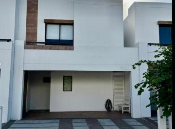 Casa · 122m² · 3 Recámaras · 2 Estacionamientos · Casa en Palmilla Grand Residencial