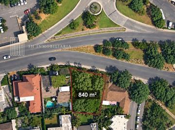 b9fe03e7924ff4ceff7b3c4d087c8bce434f9b7b930db5f0e3c43ade130fc8a7 · Terreno de 840 m² Frente Al Club Campestre, Col. San Patricio, Spgg