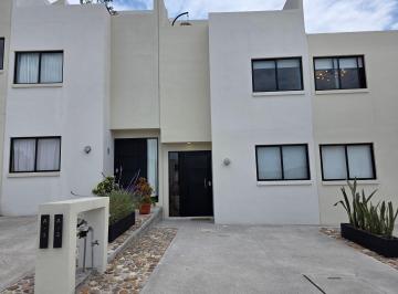 Casa de 3 habitaciones, Corregidora · Casa Jazmin en Venta en Colinas del Santuario, Corregidora