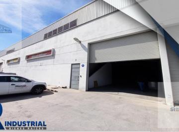 Bodega comercial · 825m² · 4 Estacionamientos · Bodega en Renta Apodaca