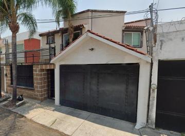 Casa de 3 habitaciones, Querétaro · Venta de Casa en Colinas del Cimatario, Santiago de Queretaro, Qro.