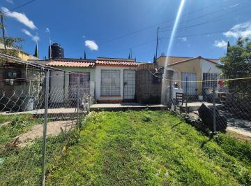 Casa · 33m² · 1 Recámara · 1 Estacionamiento · Excelente Oportunidad, Venta de Casa Sola - (4)