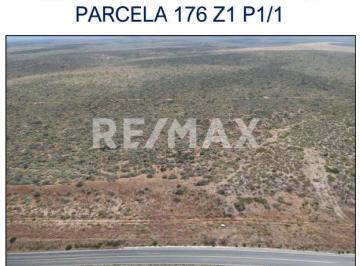 Terreno comercial · Parcela 176 Z1 P1/1 - (4)