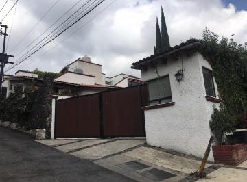 Casa en condominio de 4 habitaciones, La Magdalena Contreras · Casa en Condominio de 4 Rec. c/u con Baño y Dos en Pb, 3 Autos Precio Atractivamente Negociable