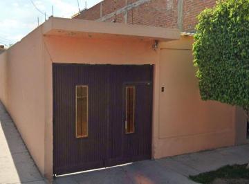 Casa de 3 habitaciones, La Piedad · Casa en Venta, Fracc. Ciudad del Sol, La Piedad, Michoacán.