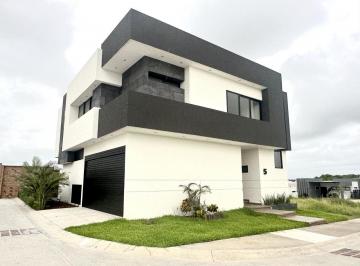 Casa · 256m² · 3 Recámaras · 2 Estacionamientos · Casa en Venta Punta Tiburón Alvarado Veracruz Riviera Veracruzana