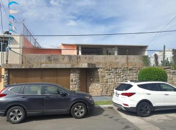 Casa de 4 habitaciones, Zapopan · Casa en Venta en Ciudad del Sol