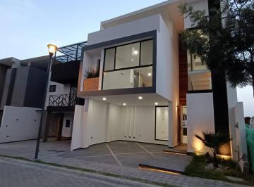 FACHADA · Casa en Venta Punta Cascatta Fase Sur Lomas de Angelópolis