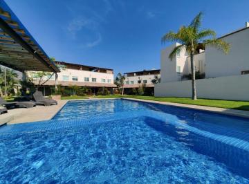 Casa en condominio de 3 habitaciones, Emiliano Zapata · Casa 3 Recámaras en Venta o Renta, Tezoyuca, con Alberca y Roof Garden