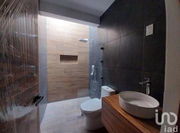Casa · 257m² · 4 Recámaras · 2 Estacionamientos · Moderna Casa en Venta en San Sebastian Tutla, Oaxaca, con Acabados de Lujo