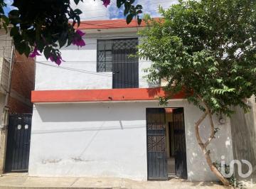Casa · 168m² · 4 Recámaras · Casa en Venta en La Colonia Santa Maria en Oaxaca Centro