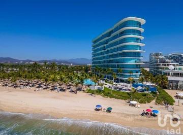 Departamento · 176m² · 3 Recámaras · 1 Estacionamiento · Departamento en Bahía de Banderas Nuevo Vallarta Frente Al Mar