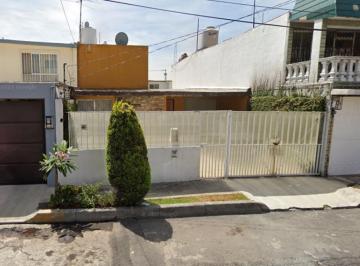Casa de 3 habitaciones, Azcapotzalco · Venta de Casa en Prados del Rosario, Azcapotzalco, Cdmx.