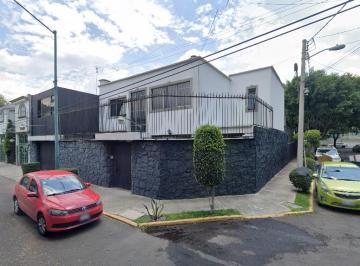 Casa de 4 habitaciones, Coyoacán · ¡Hermosa y Gran Propiedad en Remate Bancario!