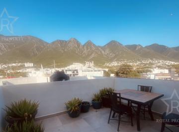 Casa · 320m² · 3 Recámaras · 2 Estacionamientos · Casa en Venta, Privada Residencial La Rioja, Monterrey, Nuevo León
