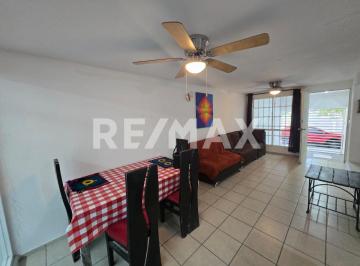 Casa de 5 habitaciones, El Marqués · Casa en Venta en La Pradera