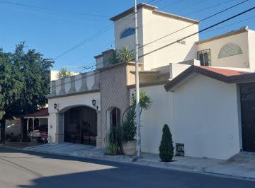 Casa de 5 habitaciones, Monterrey · Casa en Venta en Colinas de San Jerónimo