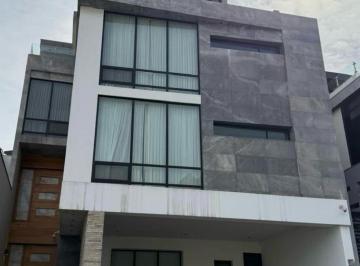 Casa de 3 habitaciones, Monterrey · Casa 240 m² con 3 Recámaras en Venta, Monterrey Fracc. Catatonia en Dinastía