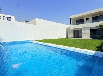 Casa de 3 habitaciones, Yautepec · Casa Nueva con Alberca y Jacuzzi en Venta Yautepec, Morelos
