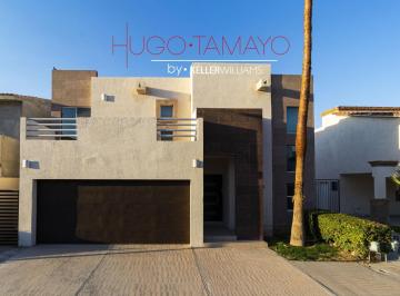 Casa · 3 Recámaras · 4 Estacionamientos · Casa en Renta Equipada en Cerrada Viñedos Zona Campos Eliseos