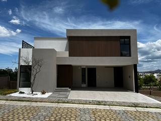 Casa en condominio · 262m² · 3 Recámaras · 2 Estacionamientos · Casa en Condominio en Distrito Escolar