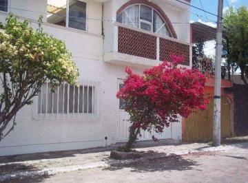 Casa de 11 habitaciones, Querétaro · Casa en Venta con Habitaciones Para Renta