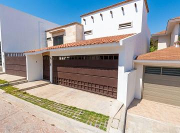Casa de 4 habitaciones, Xalapa · Casa en Venta Cordillera Cantabrica Xalapa - Enriquez Veracruz