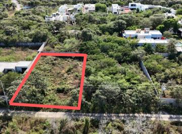 Terreno / Lote , Mérida · Terreno Residencial Abierto 1,000 m² $1,700x m² San Luis Cholul