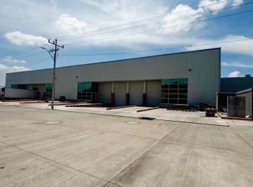 Bodega comercial · 685m² · 5 Estacionamientos · Bodega en Renta Puerto Interior, Silao, Guanajuato