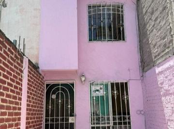 Casa · 63m² · 2 Recámaras · 1 Estacionamiento · Casa de Oportunidad, Chicoloapan, Real del Oro, Entrega Inmediata.