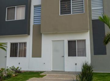 Casa · 73m² · 3 Recámaras · 1 Estacionamiento · Casa en Nueva Modelo Girasol