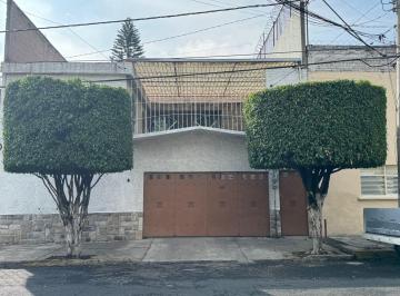 Casa de 3 habitaciones, Gustavo A. Madero · Casa en Venta - Trato Directo