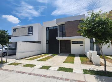 Casa de 3 habitaciones, León · Casa en Venta en Mayorazgo Residencial