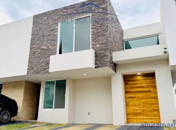 Casa de 3 habitaciones, Tlajomulco de Zúñiga · Casa en Venta Nueva Galicia Coto Barcelona