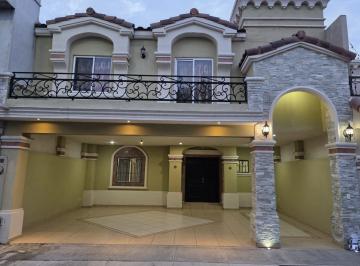 Casa de 4 habitaciones, San Nicolás de los Garza · Casa en Venta en Fraccionamiento Privado Montecarlo San Nicolás de Los Garza, N. l