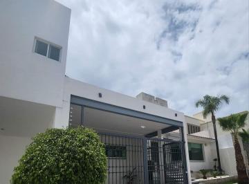 Casa en condominio de 3 habitaciones, León · Casa en Venta con Inquilino en Cañada del Refugio Norte