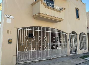 Casa en condominio de 3 habitaciones, Centro · Casa 3 Recámaras en Venta, Real de San Jorge, 164 m² Terreno, 332 m de Construccion