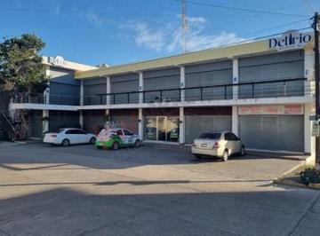 Edificio · 609m² · 8 Estacionamientos · Venta de Plaza Comercial en El Centro de La Cruz de Elota, Sinaloa