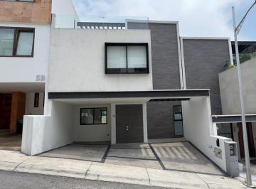 Casa en condominio de 4 habitaciones, Atizapán de Zaragoza · Casa en Renta en Lago Esmeralda