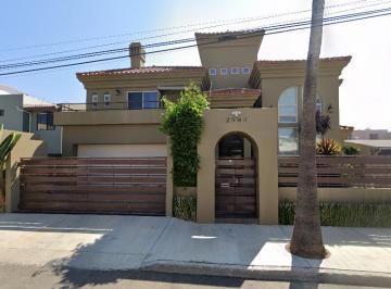 Casa de 5 habitaciones, Tijuana · ¡Hermosa Propiedad en Remate Bancario, Ubicada en Playas de Tijuana!